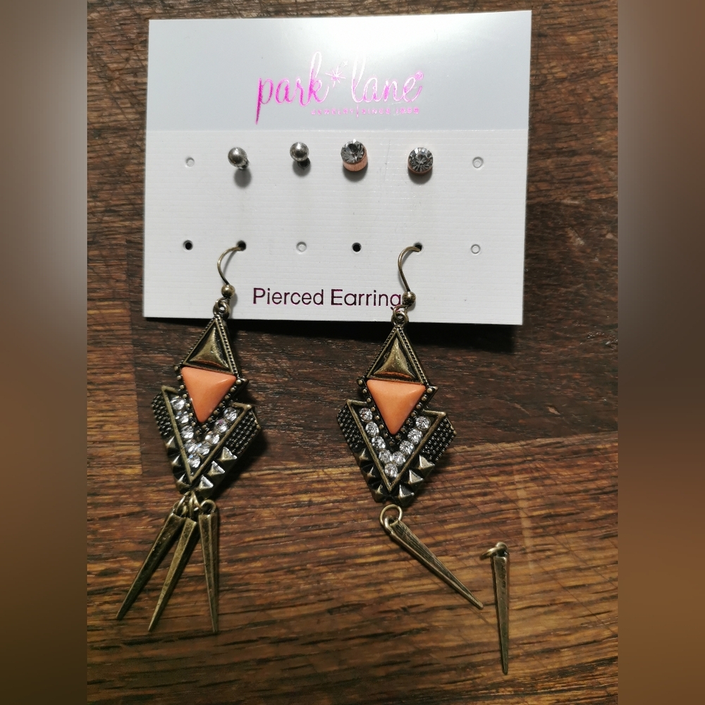 Park Lane Geometric Orange and Gold Earrings - One Damaged Earring